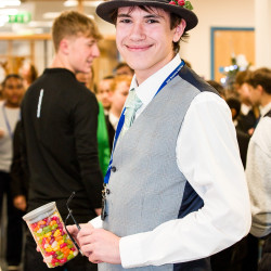 year12enterprisefair223